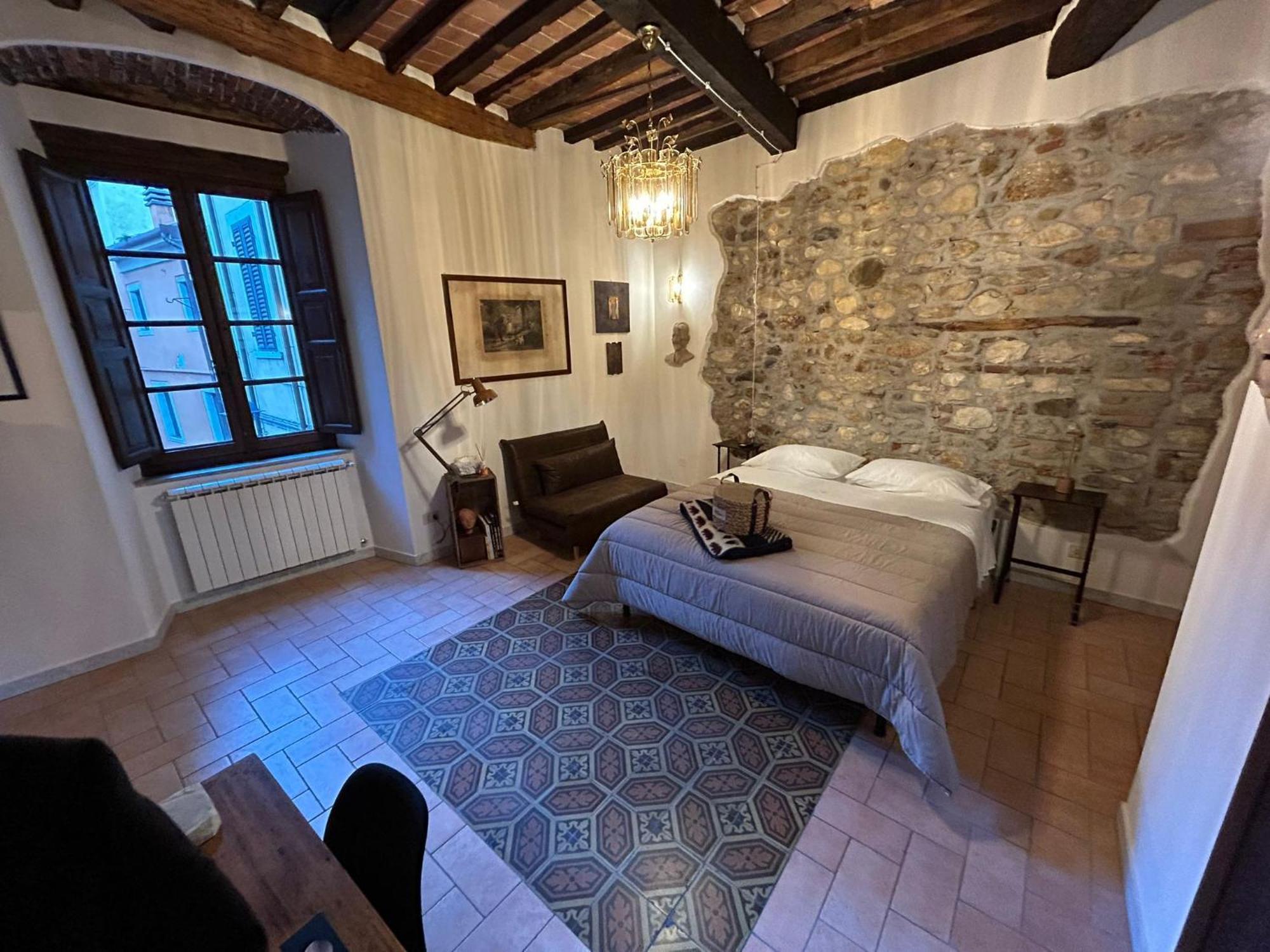 La Porta Sui Monti Di Luna Каррара Экстерьер фото